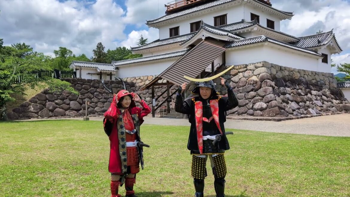 Shiroishi, Miyagi (宮城県白石市) – Shiroishi Castle (白石城) – Samurai Armor Experience (白石城サムライ甲冑体験) Shiroishi, Miyagi (宮城県白石市) - Shiroishi Castle (白石城) - Samurai Armor Experience (白石城サムライ甲冑体験)