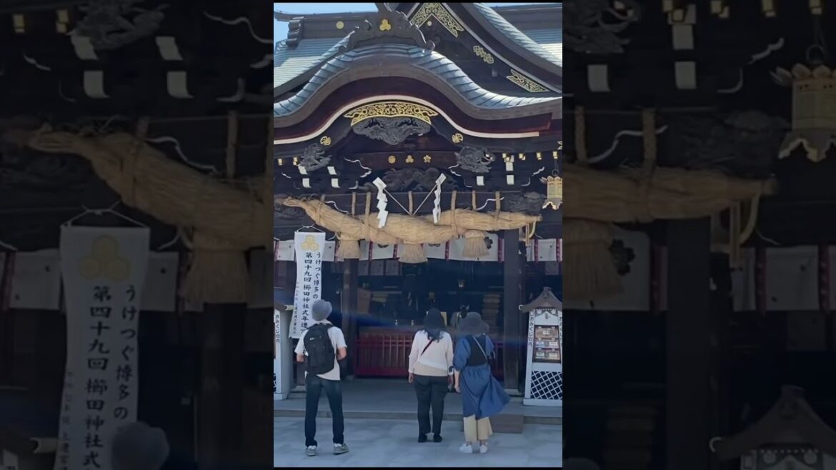 Exploring the streets of Fukuoka, Japan 🇯🇵 #travel #japan #fukuoka #asia #cruise