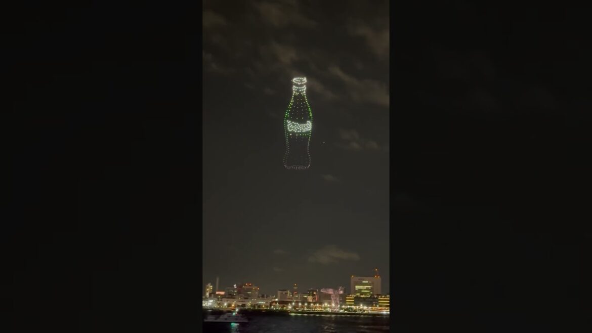 yokohama coca cola drone show#yokohamadroneshow#cocacoladroneshow#shorts