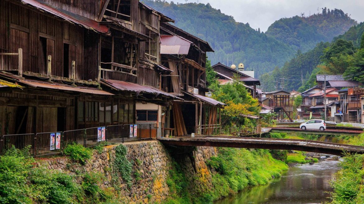 Rainy Walk in Old Logging Village | Kyoto, Japan 4K