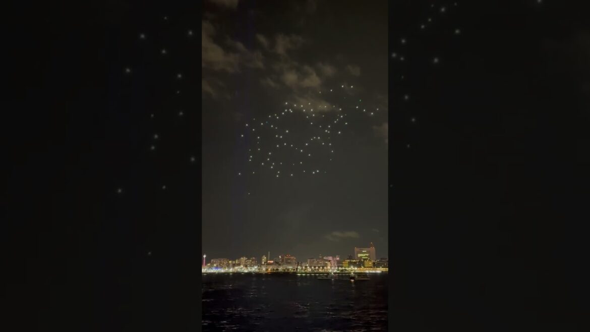 coca cola drone show yokohama japan#cocacoladoneshowjapan#cocacoladroneshow#japancokeshow#droneshow