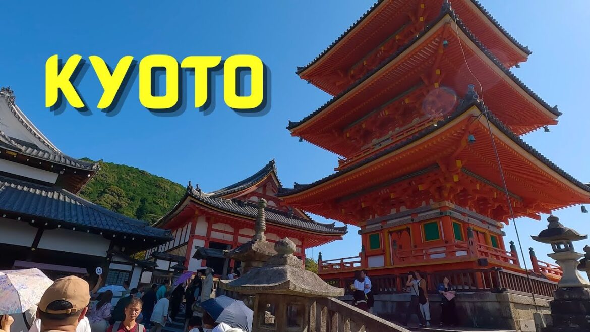 Exploring KYOTO, JAPAN | Crowded streets in Kyoto's Walk Tour | 4K