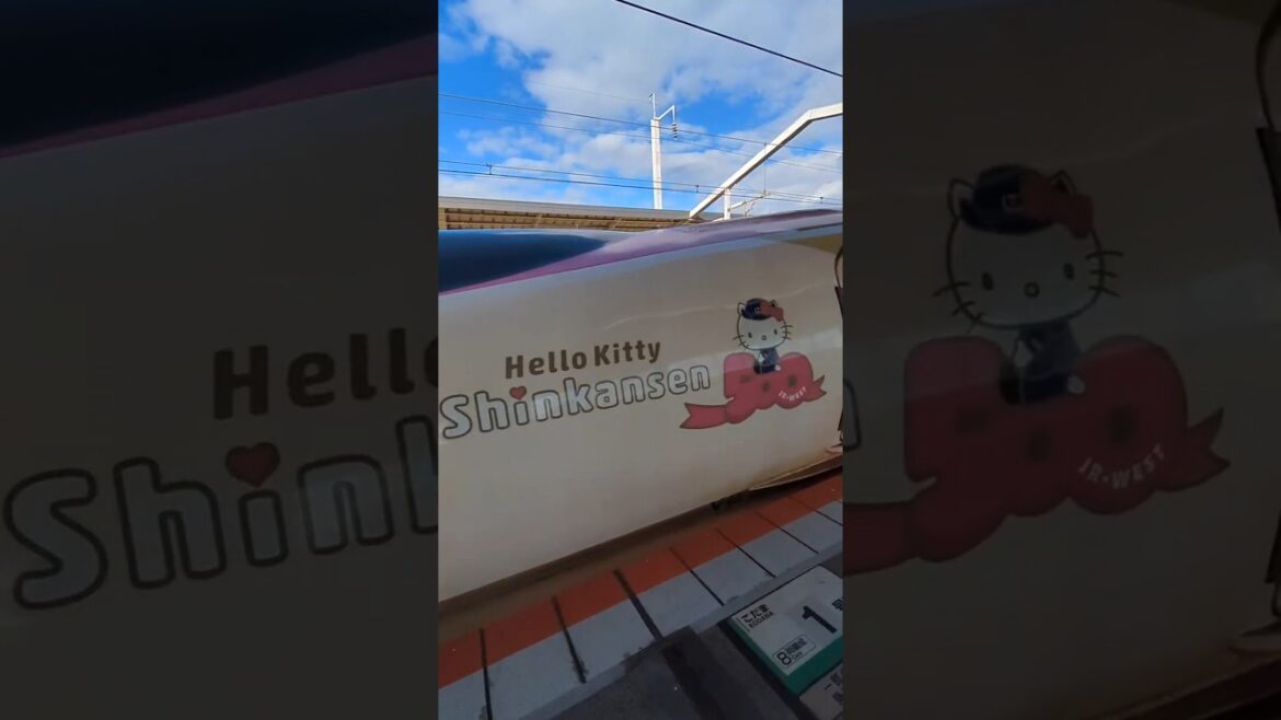 Hello Kitty Shinkansen #giappone