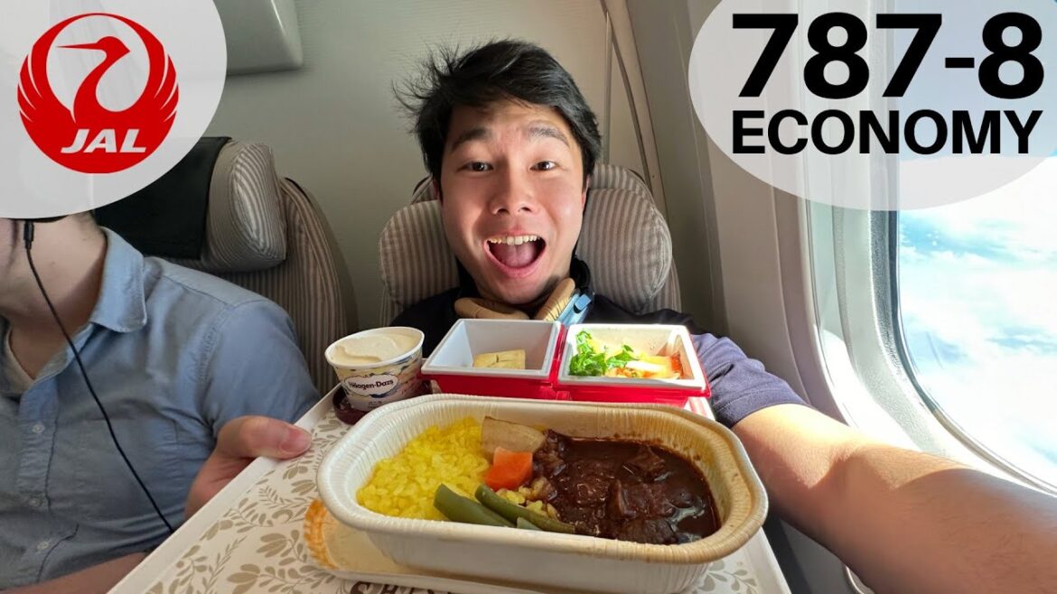 Japan Airlines (JAL) 787-8 ECONOMY & Delicious Food (Osaka to Taipei) Japan Airlines (JAL) 787-8 ECONOMY & Delicious Food (Osaka to Taipei)