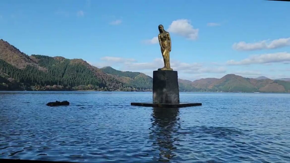 Lake Tazawa in Autumn