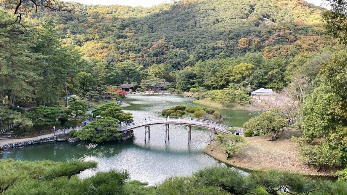 栗林公園 | Ritsurin Garden, Takamatsu City, Kagawa Prefecture, Japan #Ritsurin #Japan #Takamatsu