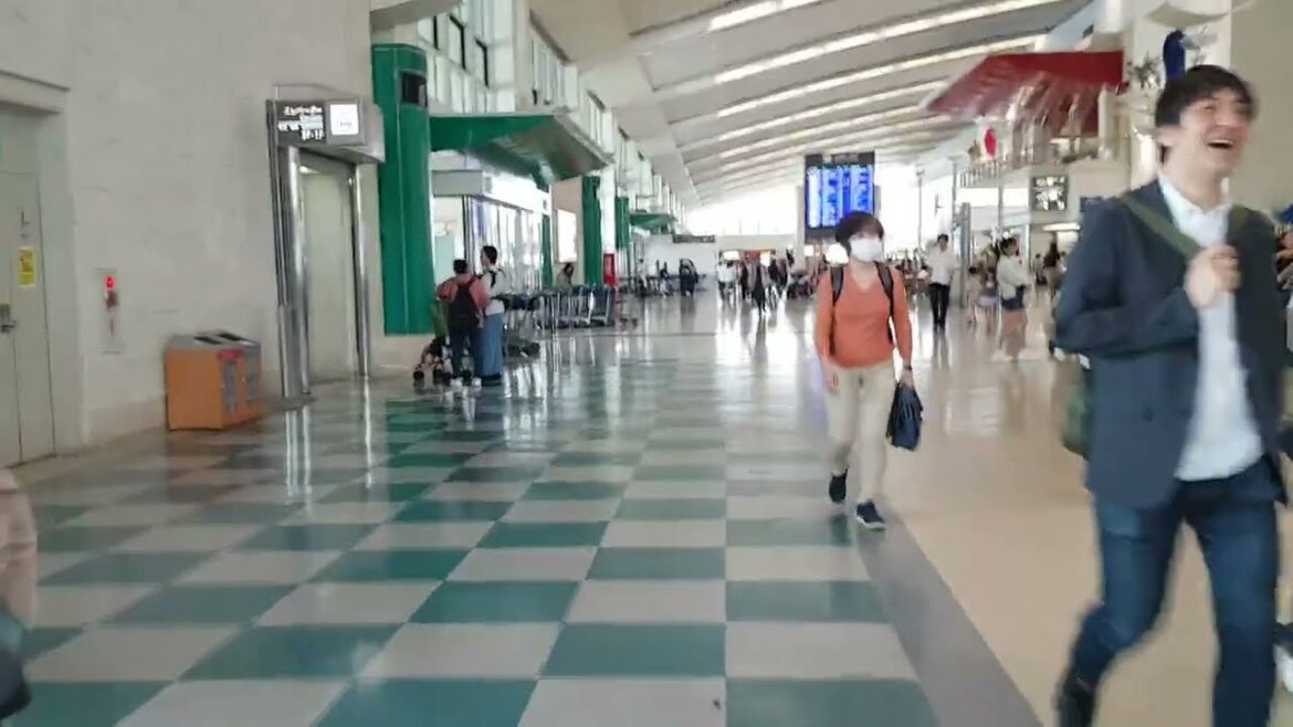 Naha Domestic Airport Check-in Counters Full Walking Tour Okinawa Japan 那覇空港 沖縄 日本 Naha Domestic Airport Check-in Counters Full Walking Tour Okinawa Japan 那覇空港 沖縄 日本