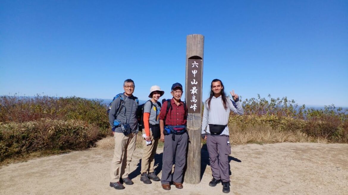 Hiking Mt. Rokkō with Japanese friends! | Kobe Japan