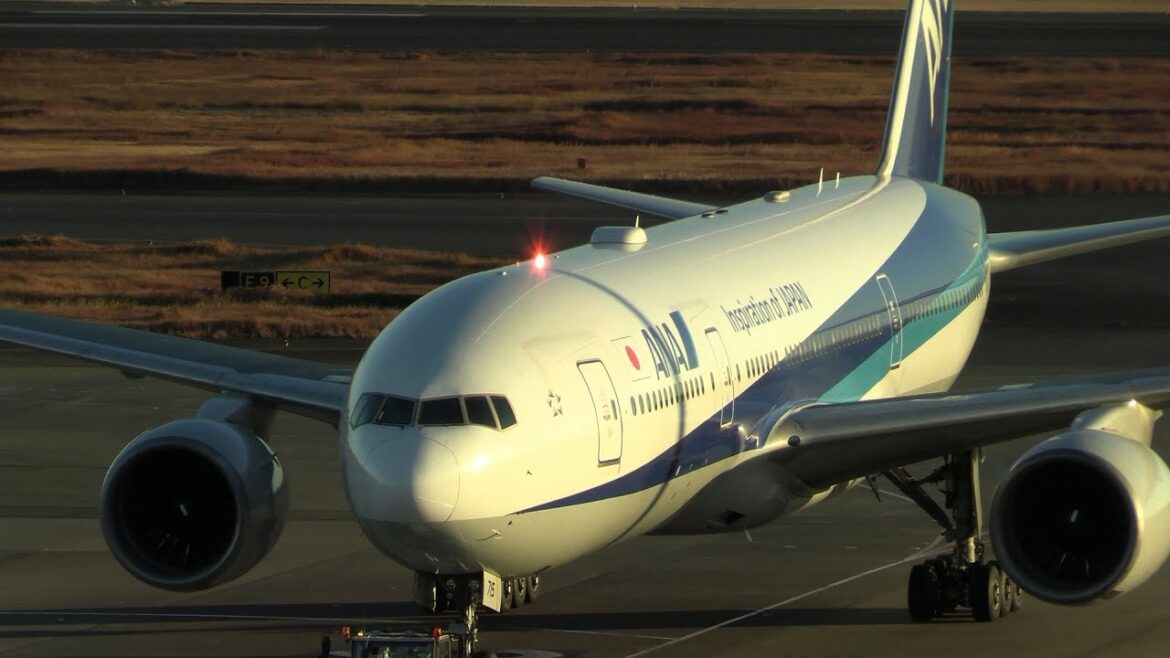 THE SIGHT OF JAPAN 1/2 : Flight onboard ANA B 777-281ER JA715A from Tokyo (HND) to Nagasaki (NGS)
