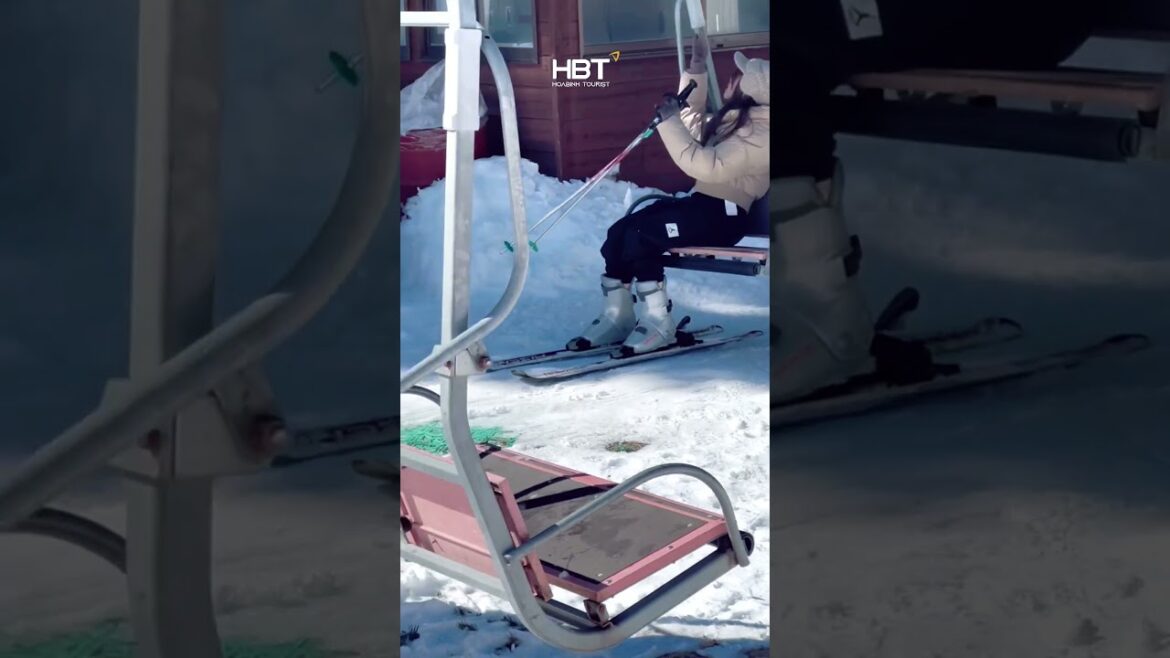 ❄️Tết này không chỉ ĂN TẾT, mà còn CHƠI TUYẾT tại Fujiten Snow Resort - Nhật Bản| HoaBinh Tourist