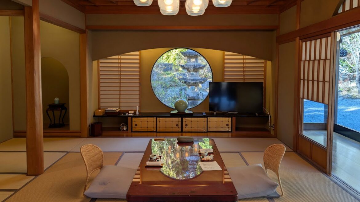 Takeo Onsen, Saga (佐賀県武雄温泉) - Onyado Chikurintei (御宿 竹林亭) - Shuho VIP room (貴賓室 秀峰) walkthrough