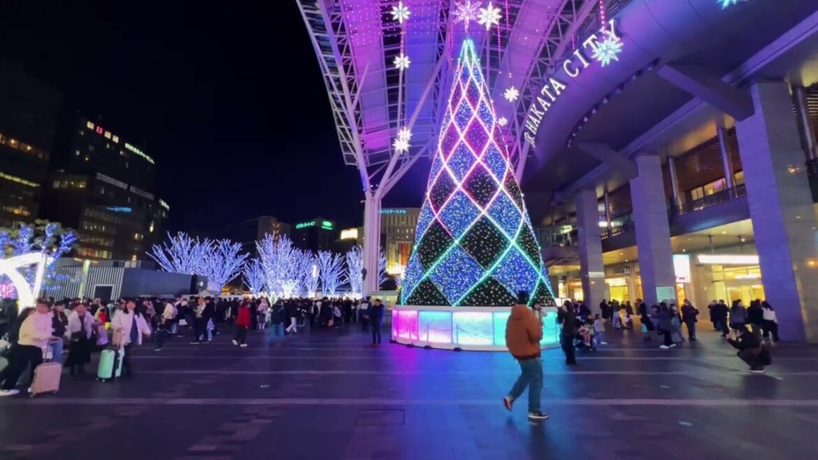 2024 Christmas Illuminations at Hakata Station: A Magical Tour of Fukuoka, Kyushu, Japan!