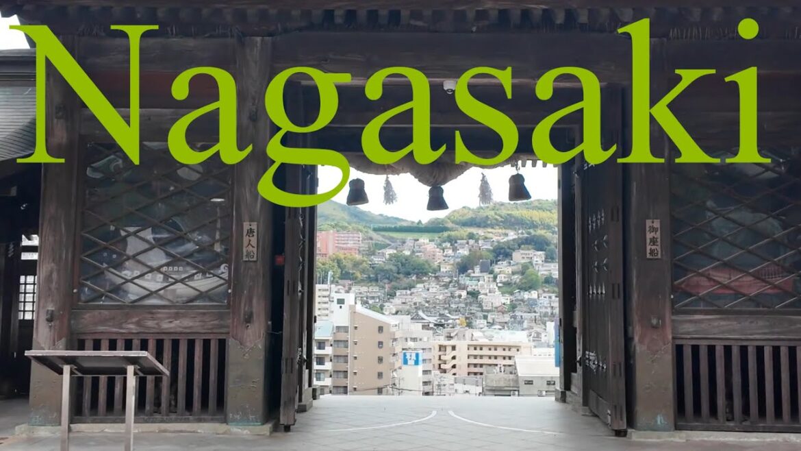 長崎市の勝山町地域と諏訪神社周辺を散策　Walking Tour in Katsuyamamachi & Suwajinja Shrine, Nagasaki, Japan