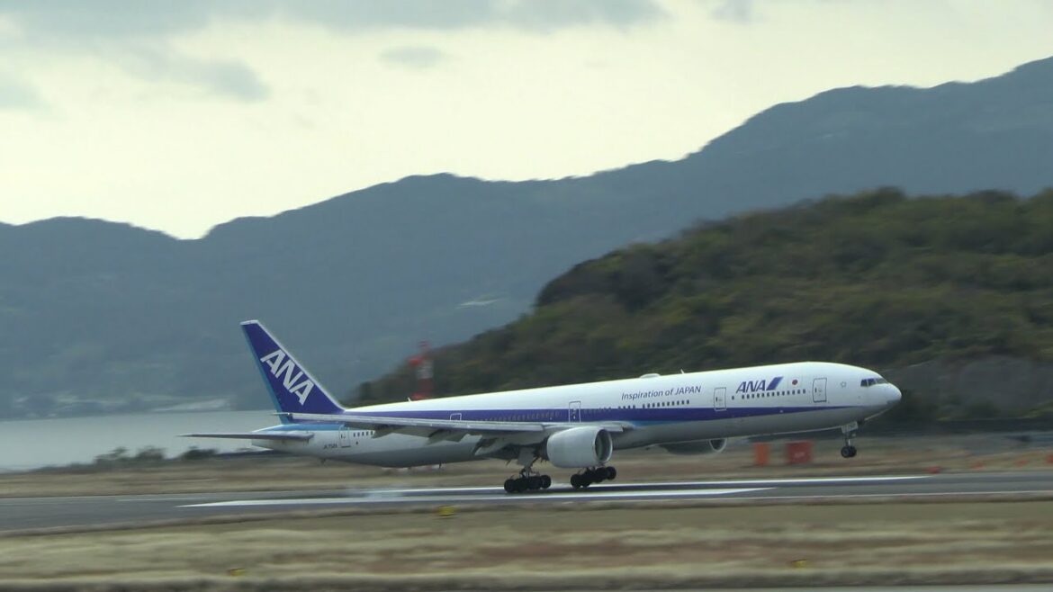 THE SIGHT OF JAPAN 2/2 : Flight onboard B 777-381 JA752A from Nagasaki (NGS) to Tokyo (HND)