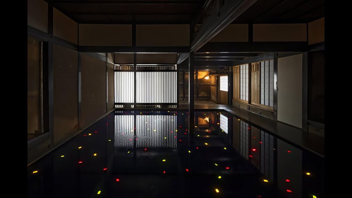 Art House Project “Kadoya” Naoshima, residents participated in the creation of Sea of Time ’98. Art House Project "Kadoya" Naoshima, residents participated in the creation of Sea of Time ’98.