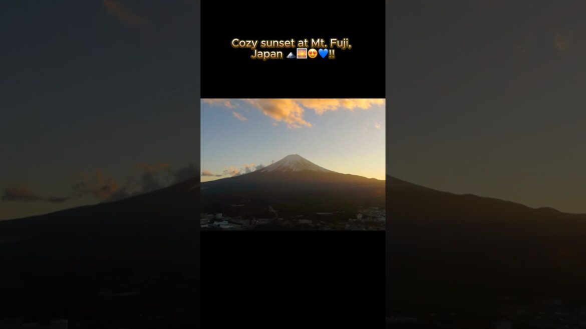 Cozy relaxing sunset at Mt. fuji, Japan! #shorts #travel
