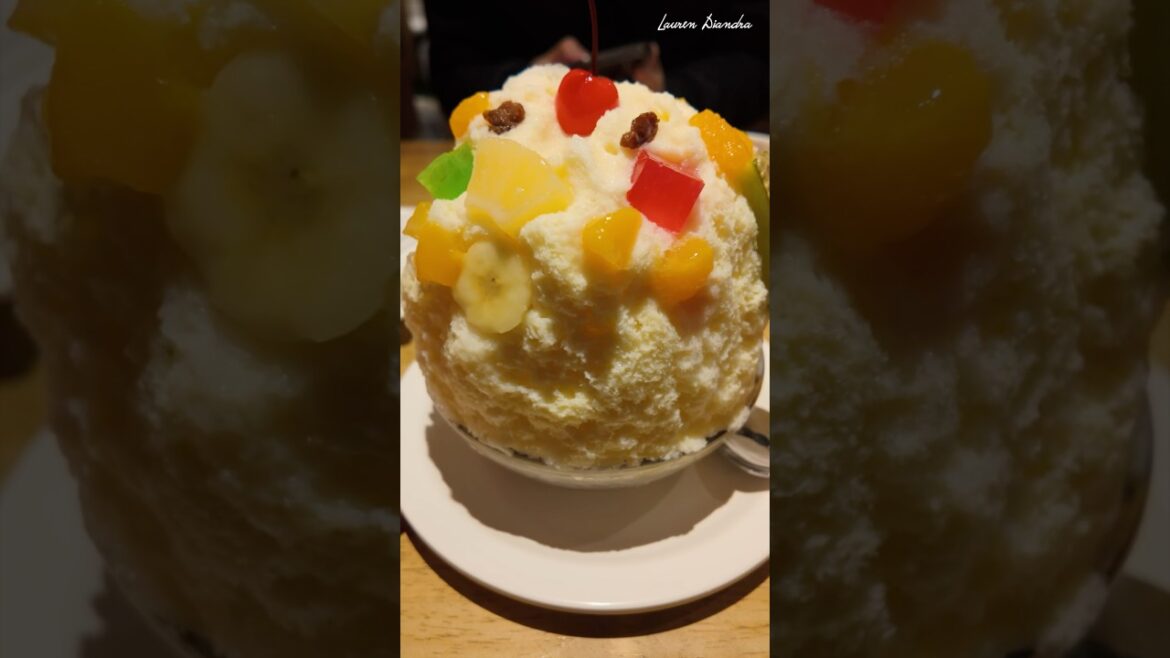 Kagoshima’s MUST TRY Dessert 🇯🇵🍧🐻‍❄️ #japantravel #shirokuma #kyushu #kagoshimaeats #foodie