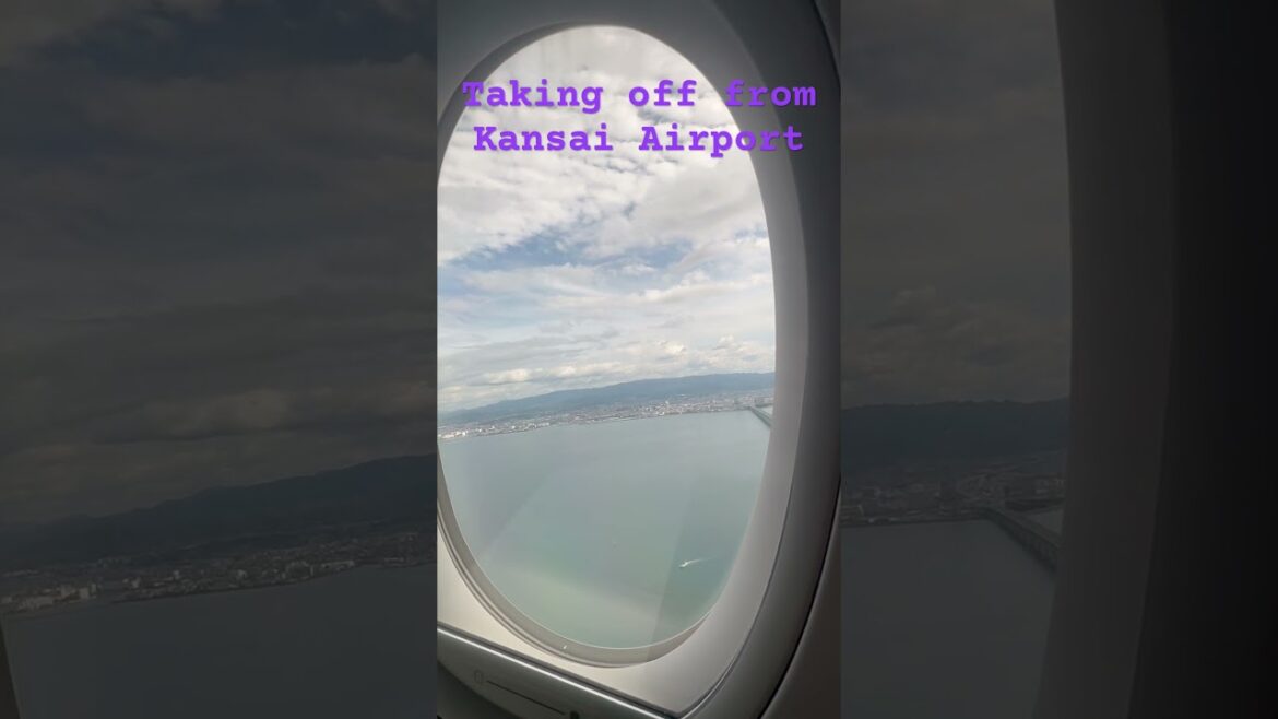 Taking off from Kansai Airport #shorts #avion #takingoff