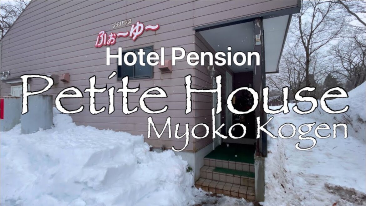 Hotel Pension Petite House -Myoko Kogen