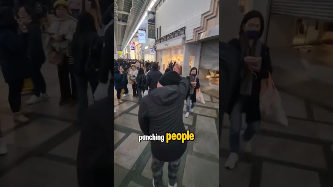 Entering Shinsaibashi Osaka be like 😬 #short #osaka #japantravel