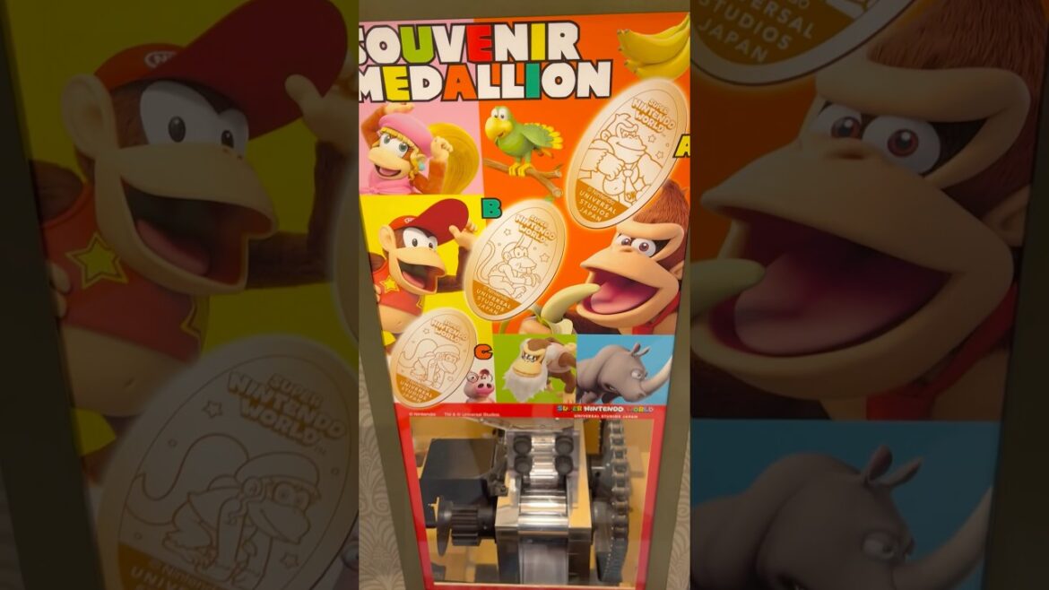 Donkey Kong Medallion Machine Universal Studios Japan Re-upload #shorts Donkey Kong Medallion Machine Universal Studios Japan Re-upload #shorts