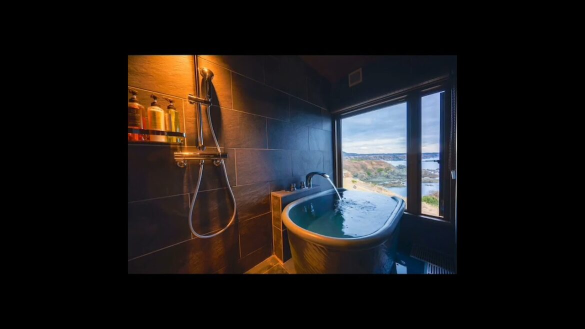 HOTEL AZUMA ～5つの絶景風呂～ 絶景を堪能しながらご入浴を楽しめます。