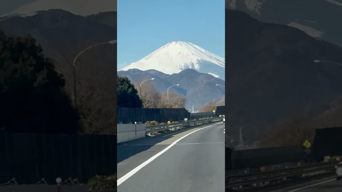Magical view of snowy Mt Fuji Japan #shorts #snow  #winter #viralshorts