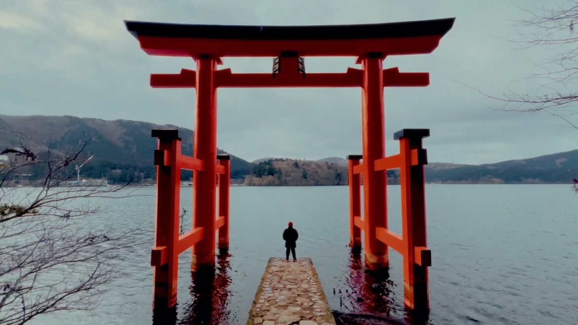Heiwa no Torii (Torii of Peace) Hakone Shrine