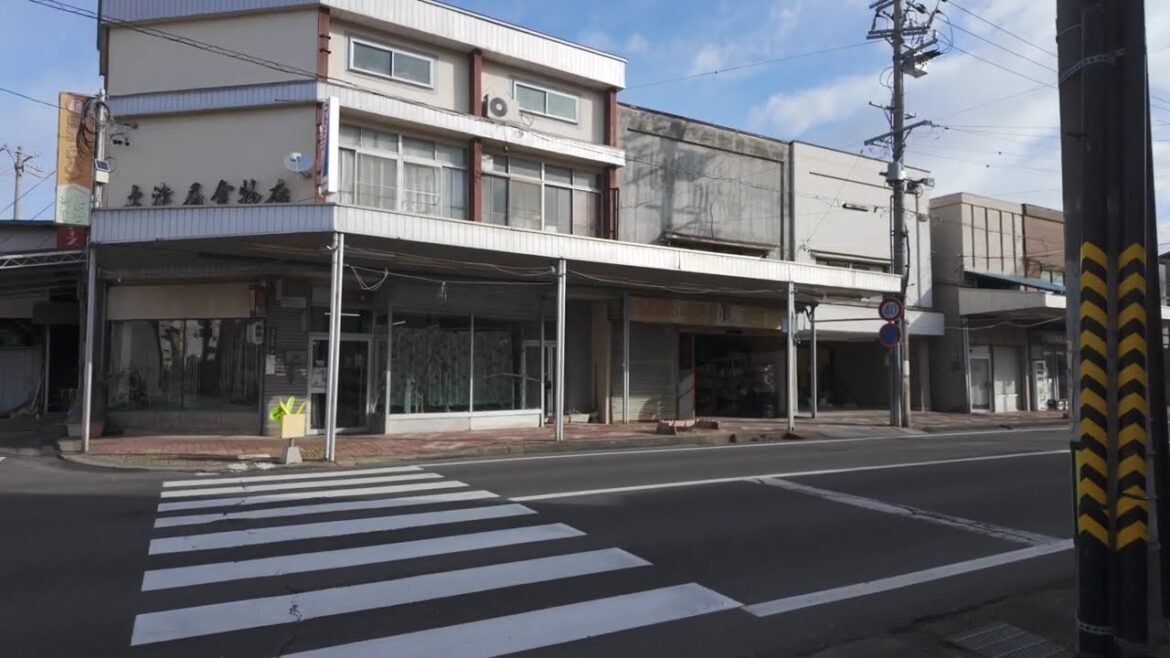 Showa era nostalgia tour...Shiojiri, Nagano Japan