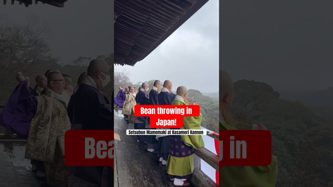 Bean throwing in Japan! Setsubun Mamemaki at Kasamori Kannon