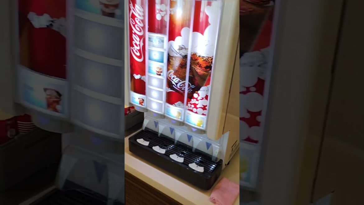 #trip #winter #sapporo #travel #airport #new chitose airport #hokkaido #lounge