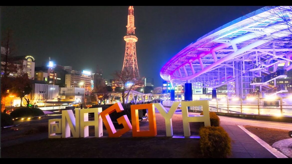 Nagoya at Night: Oasis 21 & TV Tower Walking Tour 4K Nagoya at Night: Oasis 21 & TV Tower Walking Tour 4K