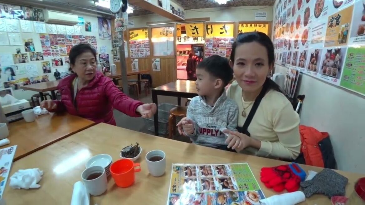 Vlog Family Hokkaido April 2019 Day 2 : Otaru to Hakodate