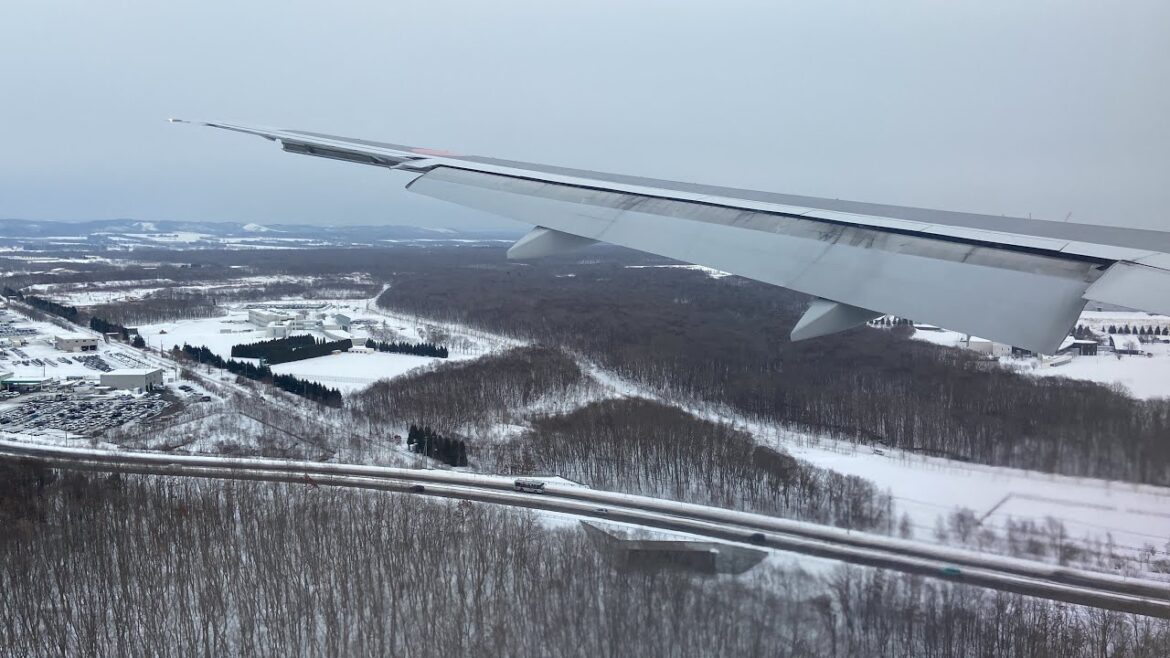 All Nippon Airways Boeing 777-300 Landing at Sapporo New Chitose Airport (CTS) All Nippon Airways Boeing 777-300 Landing at Sapporo New Chitose Airport (CTS)