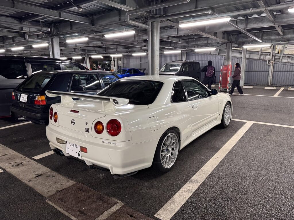 Riding to Daikoku in an R34 GTR