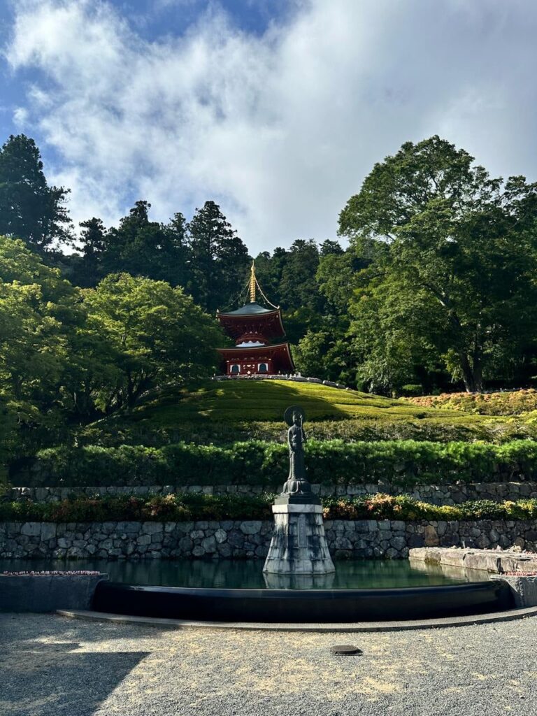 Katsuo-ji Temple, Osaka