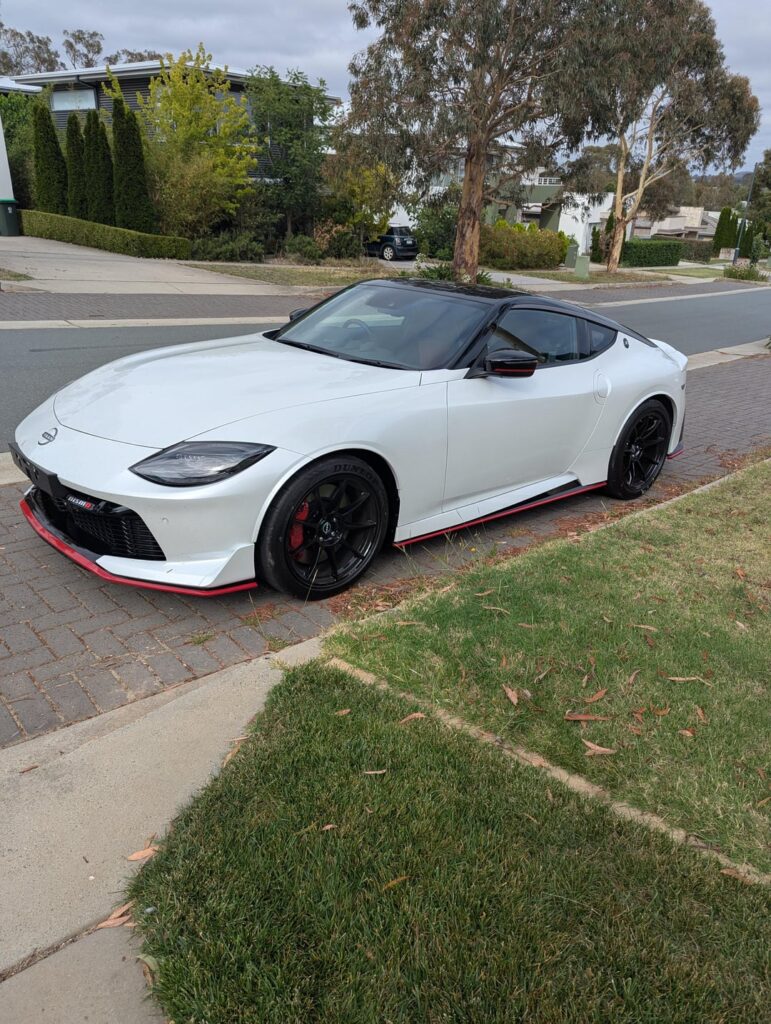 I see alot of people going for the old, I decided to pull the trigger on the new