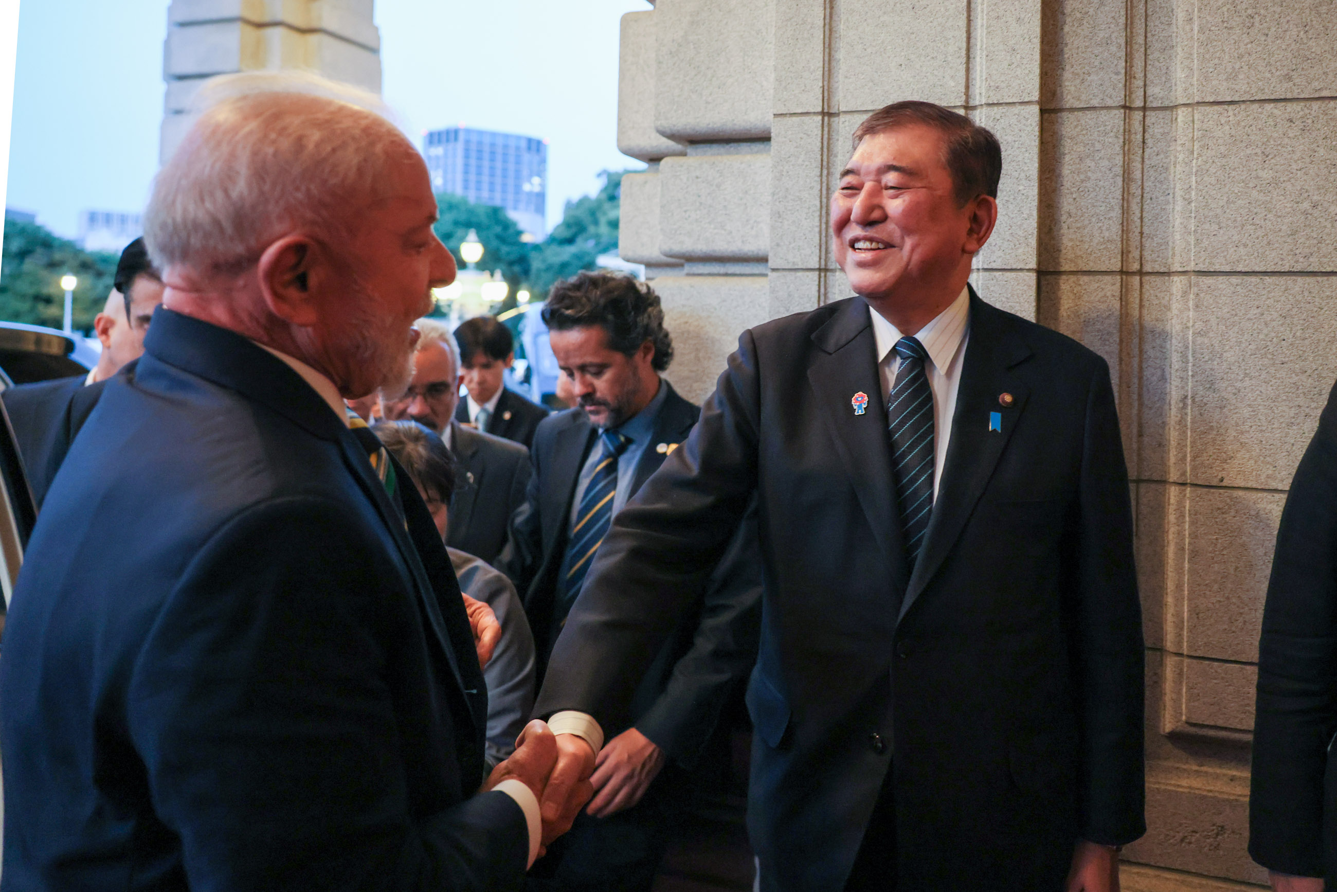 Prime Minister Ishiba welcoming President Lula (2)