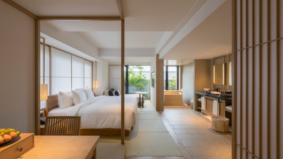 A First Look Inside Banyan Tree Higashiyama, the Only Hotel in Kyoto With a Noh Stage A First Look Inside Banyan Tree Higashiyama, the Only Hotel in Kyoto With a Noh Stage