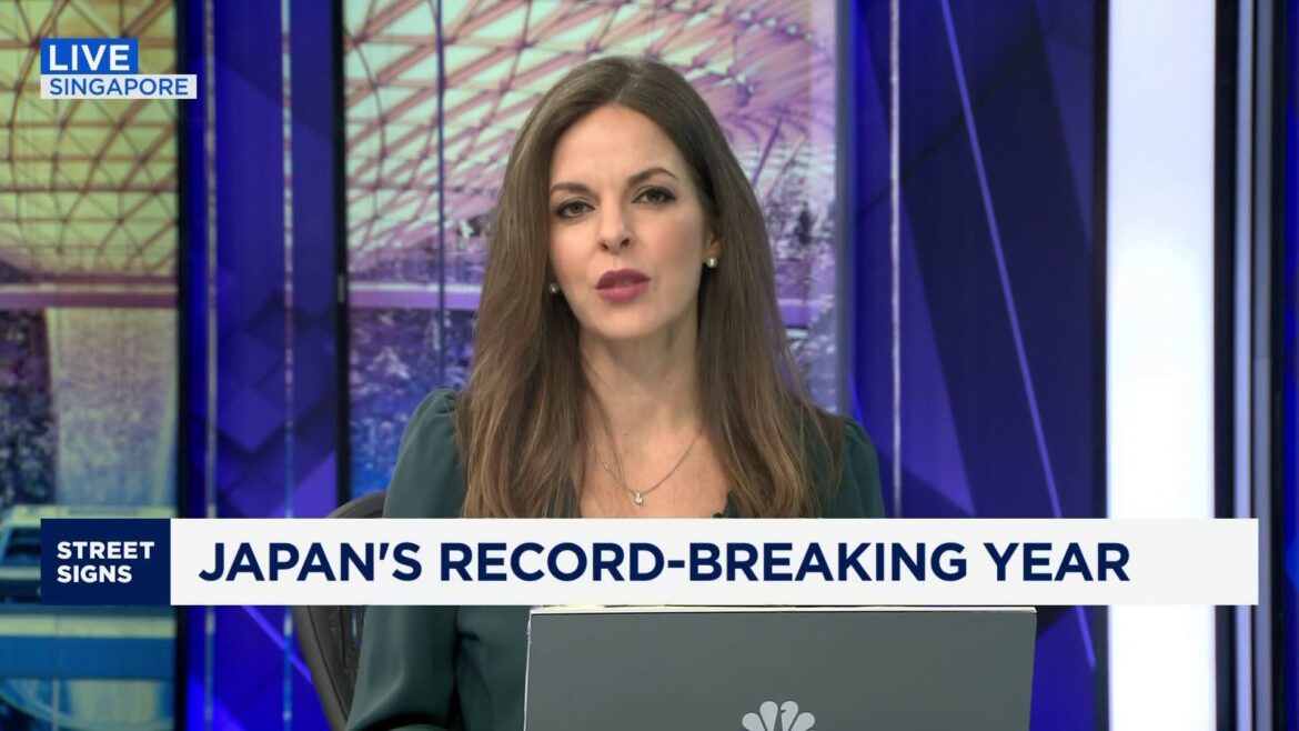 Japan wants more travelers, but Kyoto signals it’s had enough Japan wants more travelers, but Kyoto signals it's had enough