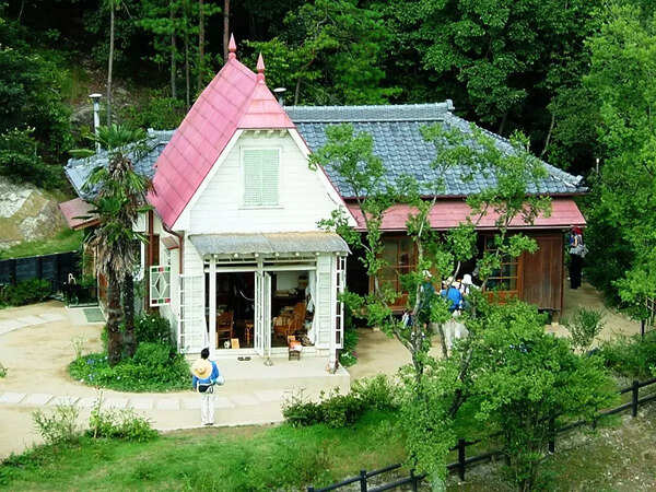 Satsuki_and_Mei’s_House_02 (1)