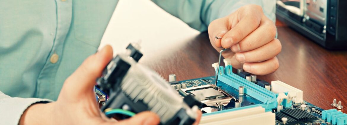 A Look at Canon Marketing Japan’s (TSE:8060) Valuation Following Its Major Share Buyback Announcement Simply Wall St