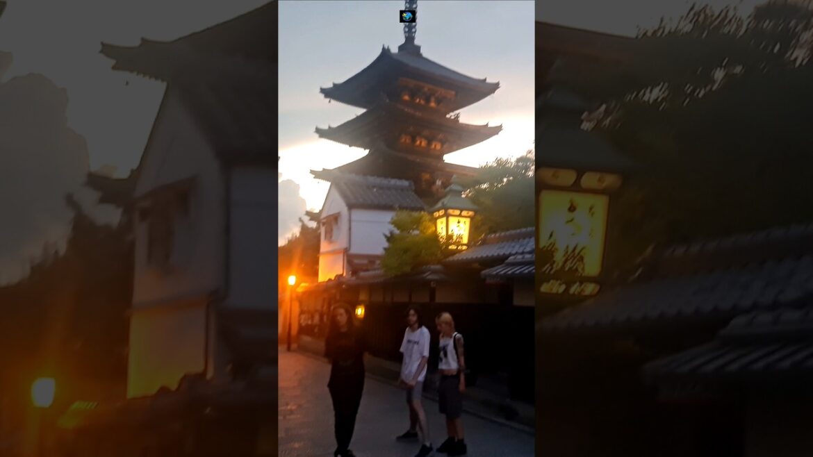 Viajeando por la pagoda Yasaka de Kyoto