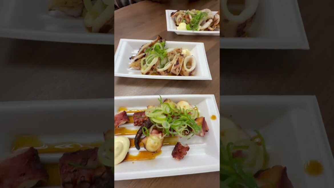 OSAKA STREET FOOD!🐙🍡🥟#shorts#japanesefood #japan#food