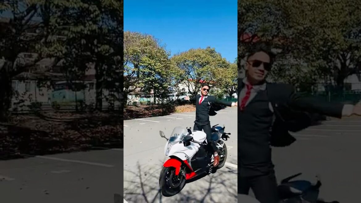 Dhoom Machale at Japanma 🇯🇵 don't try at home  #bikeride #bikelover #japan #shorts #usehelmet