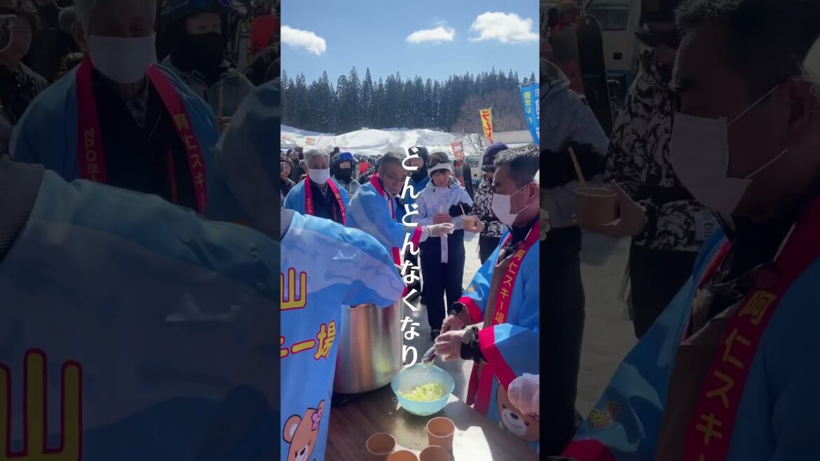 スキー場で無料豚汁ふるまいサービス！開始前から大行列！#北秋田市 #秋田 #阿仁 #スキー場 #森吉山 #サービス #無料 #akita #travel #japan