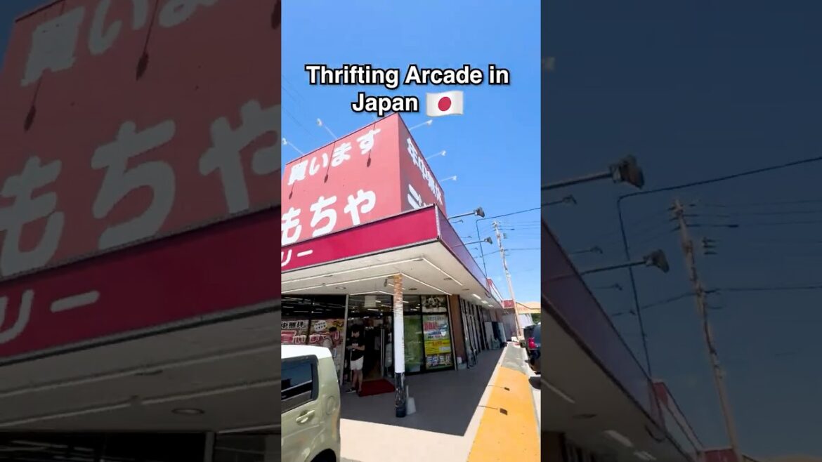 Thrifting Arcade in Japan! #japan #fashion #vintage