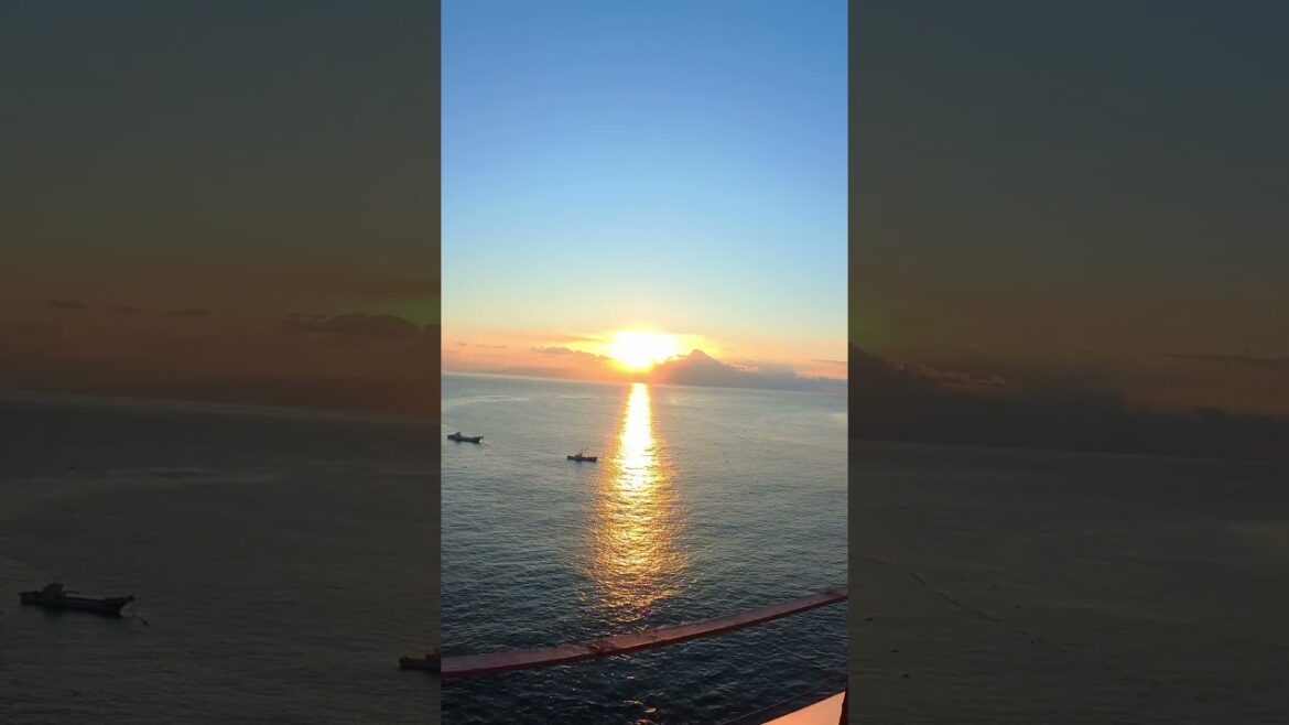 Hokkawa Onsen Hotel | Sun rise in Izu Peninsula, Shizuoka #japan #ryokan #shorts