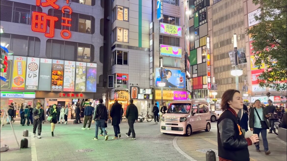 Shinjuku, Tokyo, Kabukichō at Night - 4k HDR Walking Tour