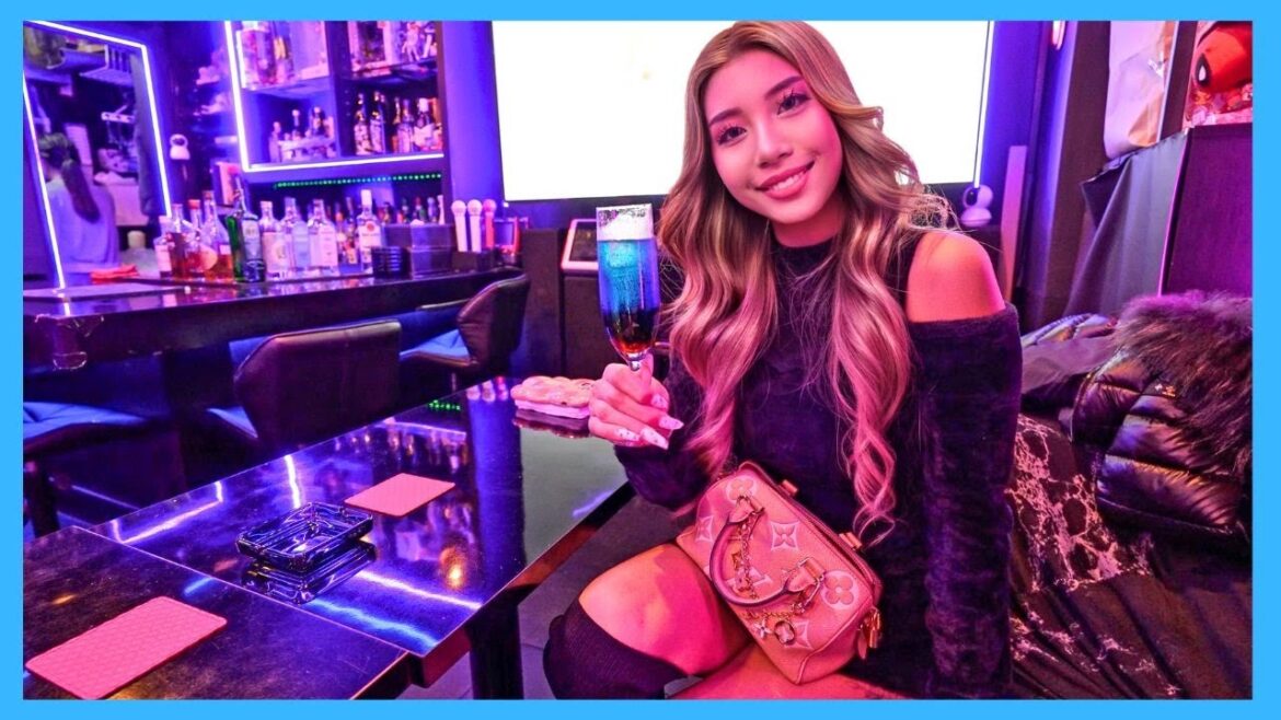 She Shows Me the Hidden Side of Tokyo's Red Light District